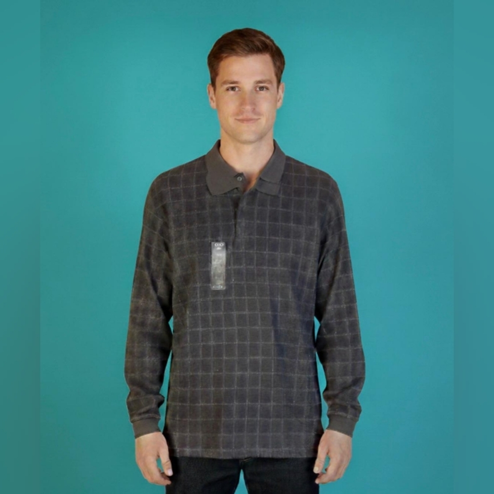NEW, IZOD MEN'S L/S GRAY CHECKERED FLEECE POLO SHIRT, SIZE L.